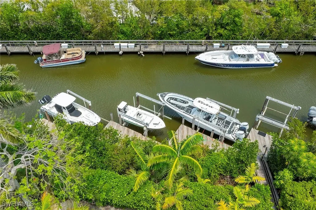 1603 Curlew Avenue Naples FL 34102