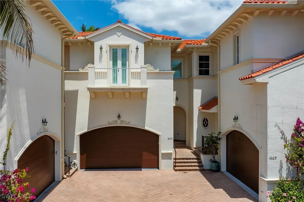 1603 Curlew Avenue Naples FL 34102