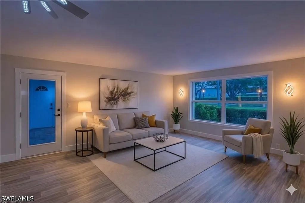 530 Broad Avenue S Naples FL 34102