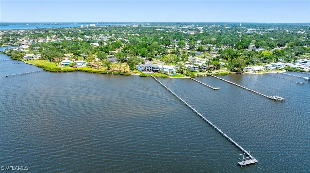 2107 4th Street Court W Palmetto FL 34221