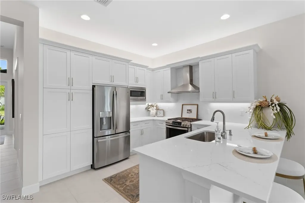 12389 Dahlia Court Naples FL 34120