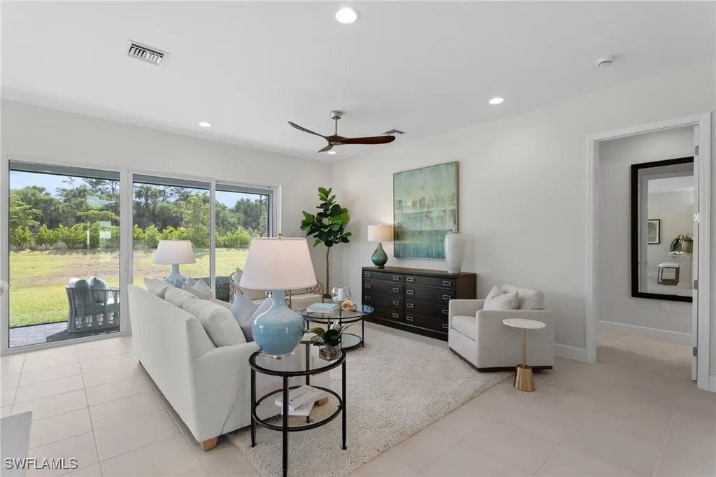 12389 Dahlia Court Naples FL 34120