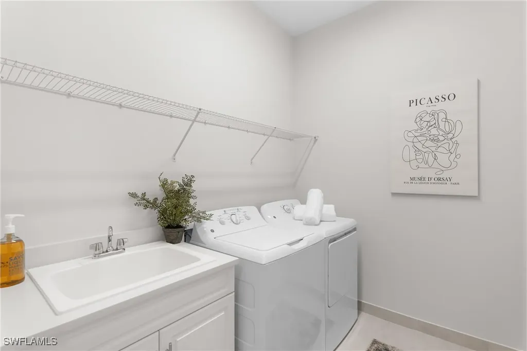 12389 Dahlia Court Naples FL 34120