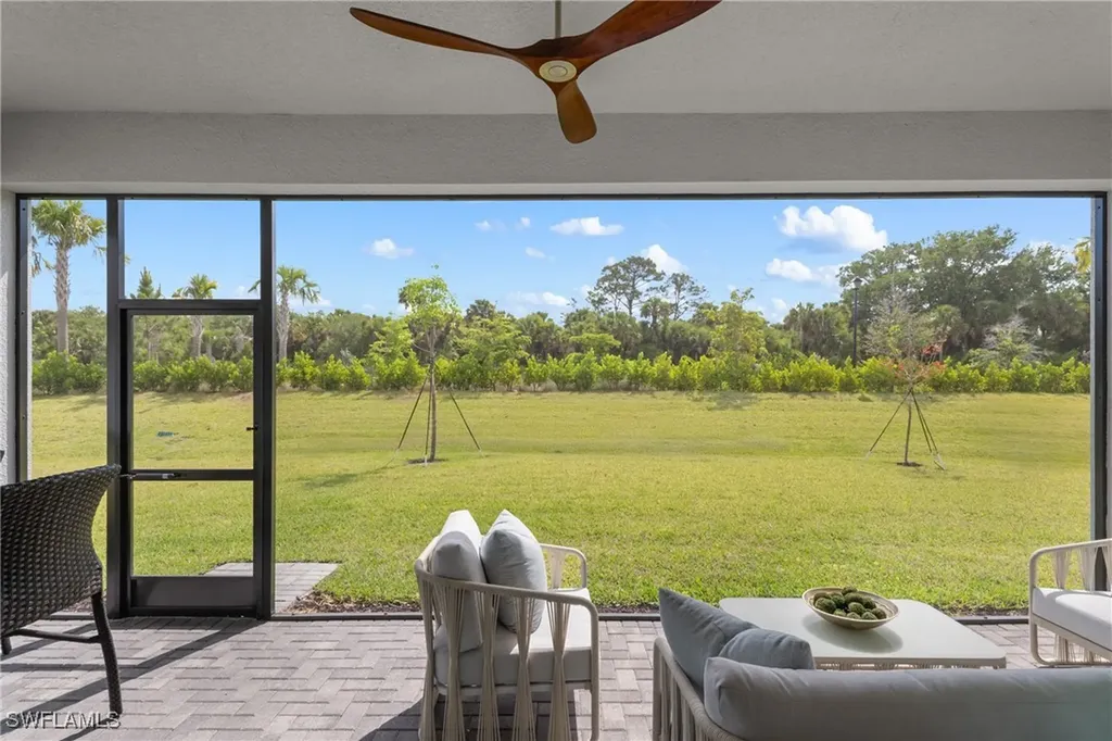 12389 Dahlia Court Naples FL 34120