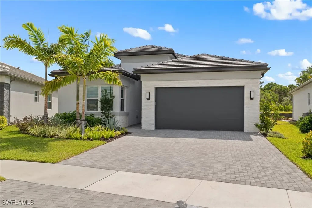 12389 Dahlia Court Naples FL 34120