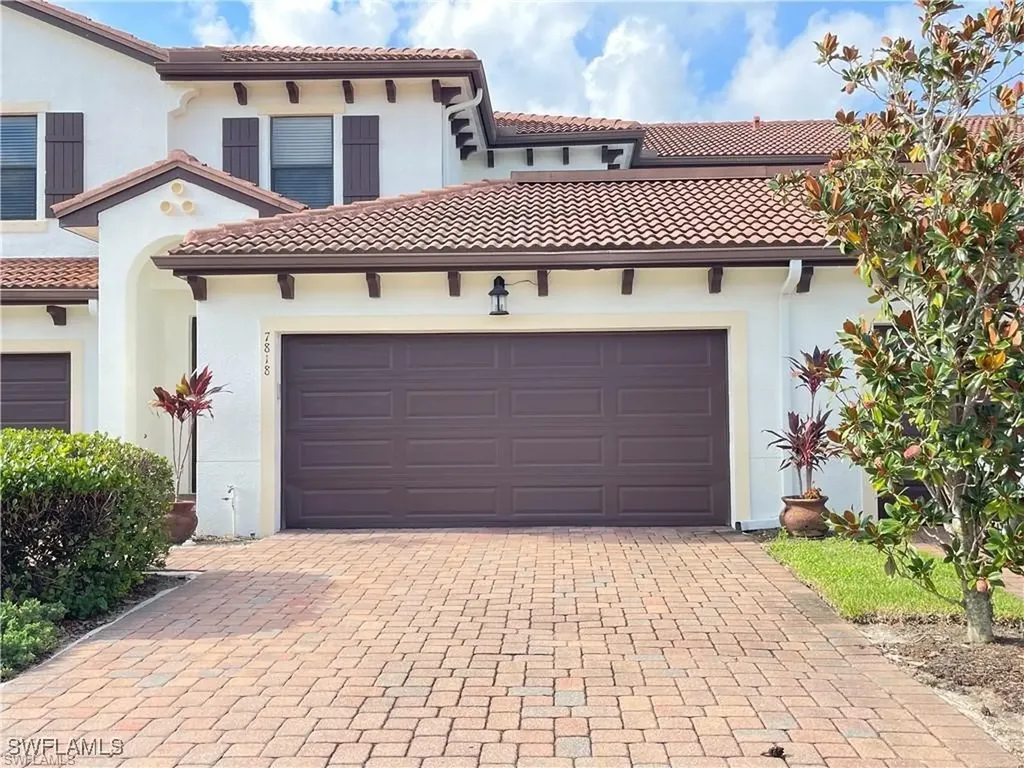 7818 Bristol Circle Naples FL 34120