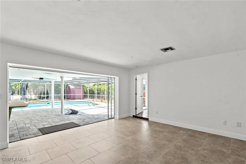 12331 Mcgregor Boulevard Fort Myers FL 33919
