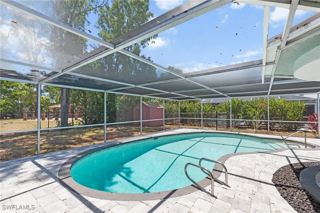 12331 Mcgregor Boulevard Fort Myers FL 33919