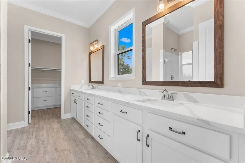 4451 Tarpon Avenue Bonita Springs FL 34134