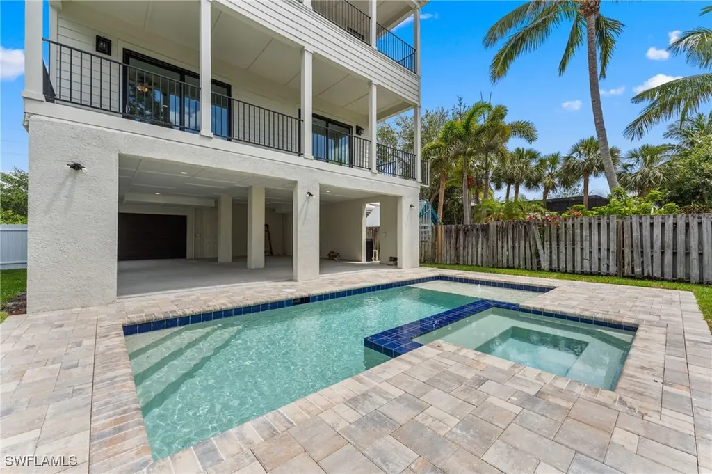 4451 Tarpon Avenue Bonita Springs FL 34134