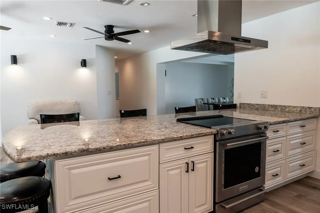 14562 Riverside Drive Fort Myers FL 33905