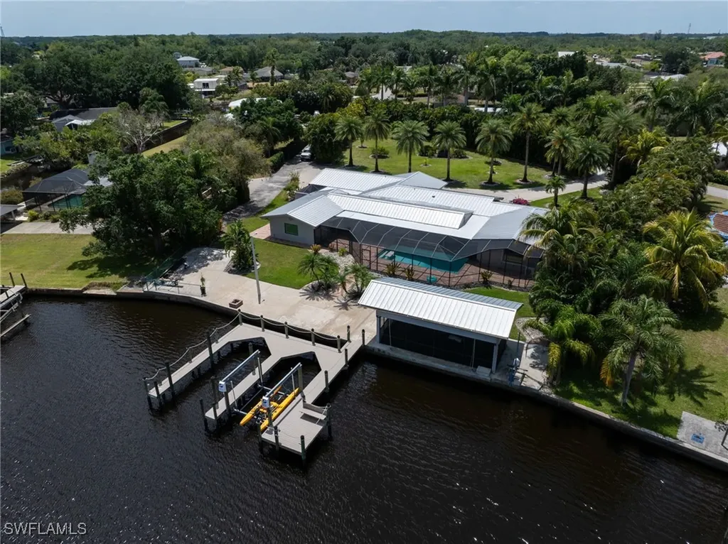 14562 Riverside Drive Fort Myers FL 33905