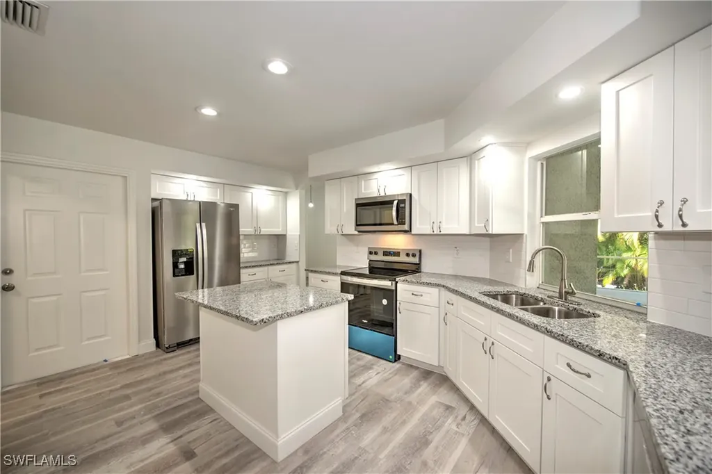 2381 Webster Road Alva FL 33920