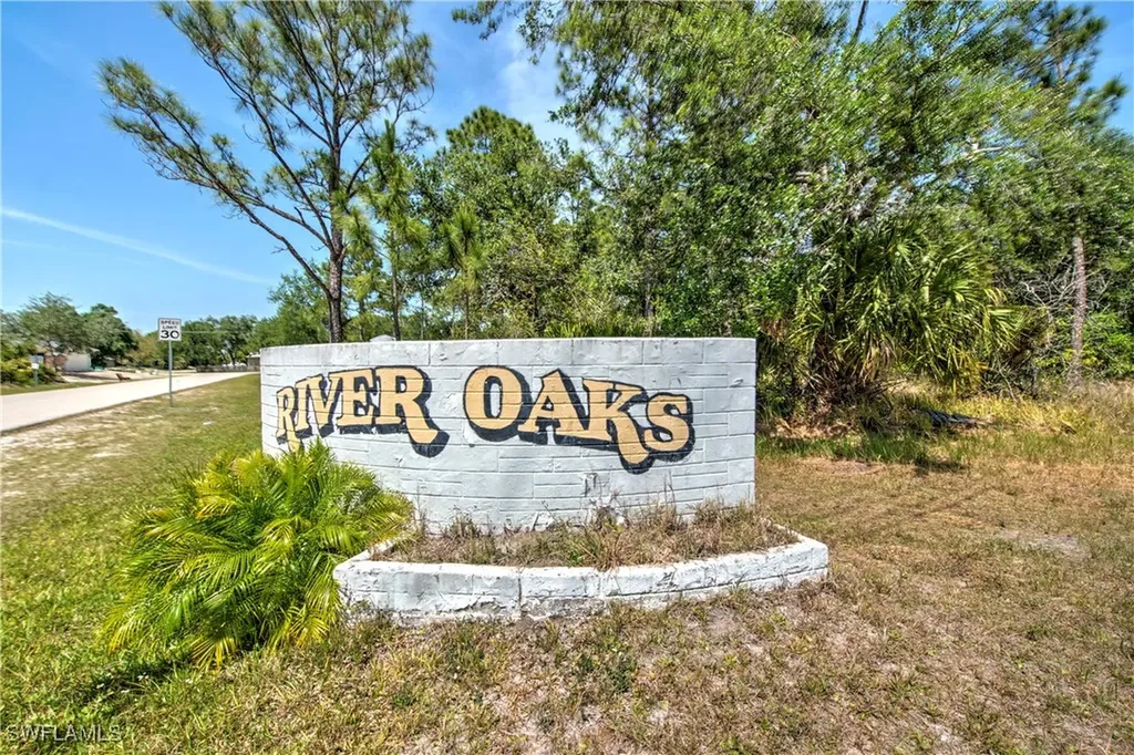 2381 Webster Road Alva FL 33920