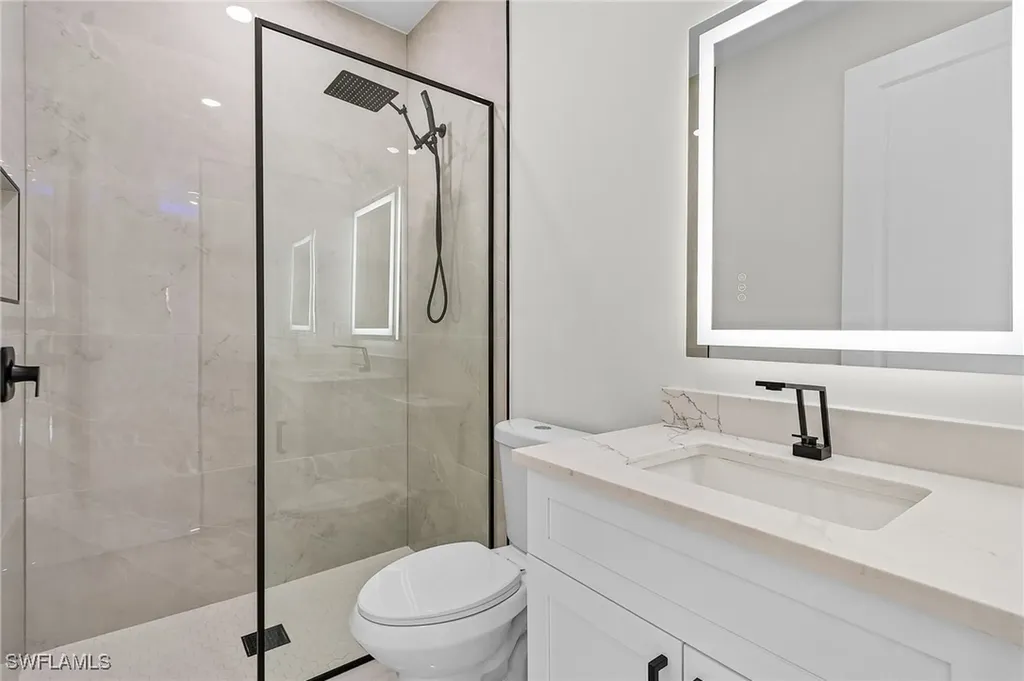 806 Santa Barbara Boulevard Cape Coral FL 33991