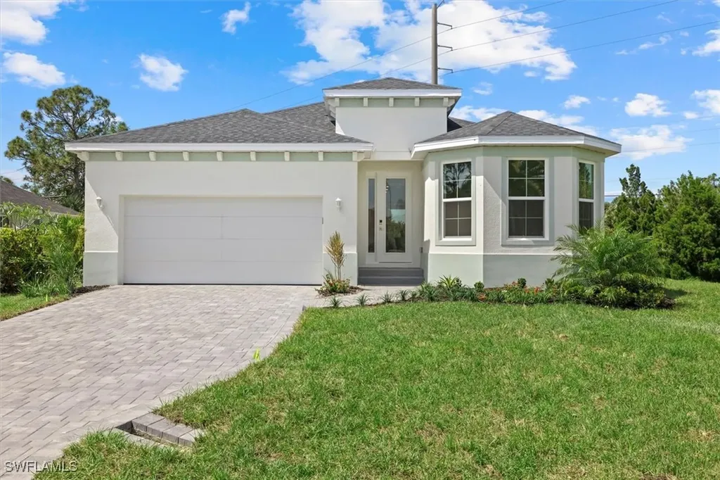 7443 S Seagrape Road Punta Gorda FL 33955