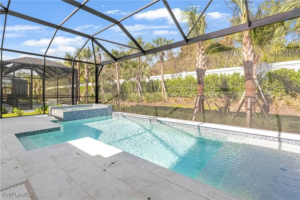 9589 Caymas Terrace Naples FL 34114