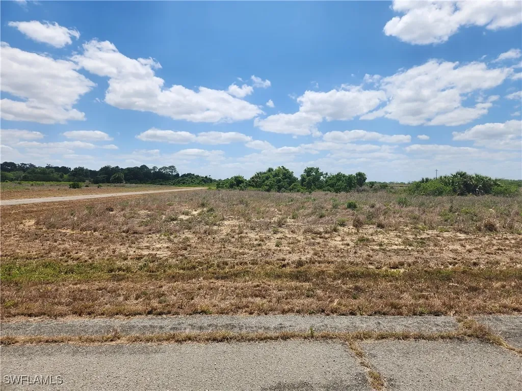 501 Leon Court Labelle FL 33935