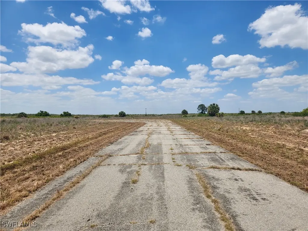 501 Leon Court Labelle FL 33935