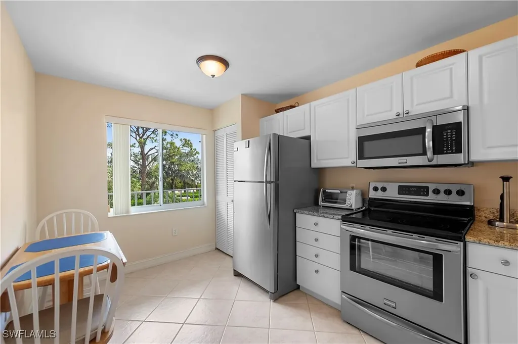 3072 Sandpiper Bay Circle Naples FL 34112