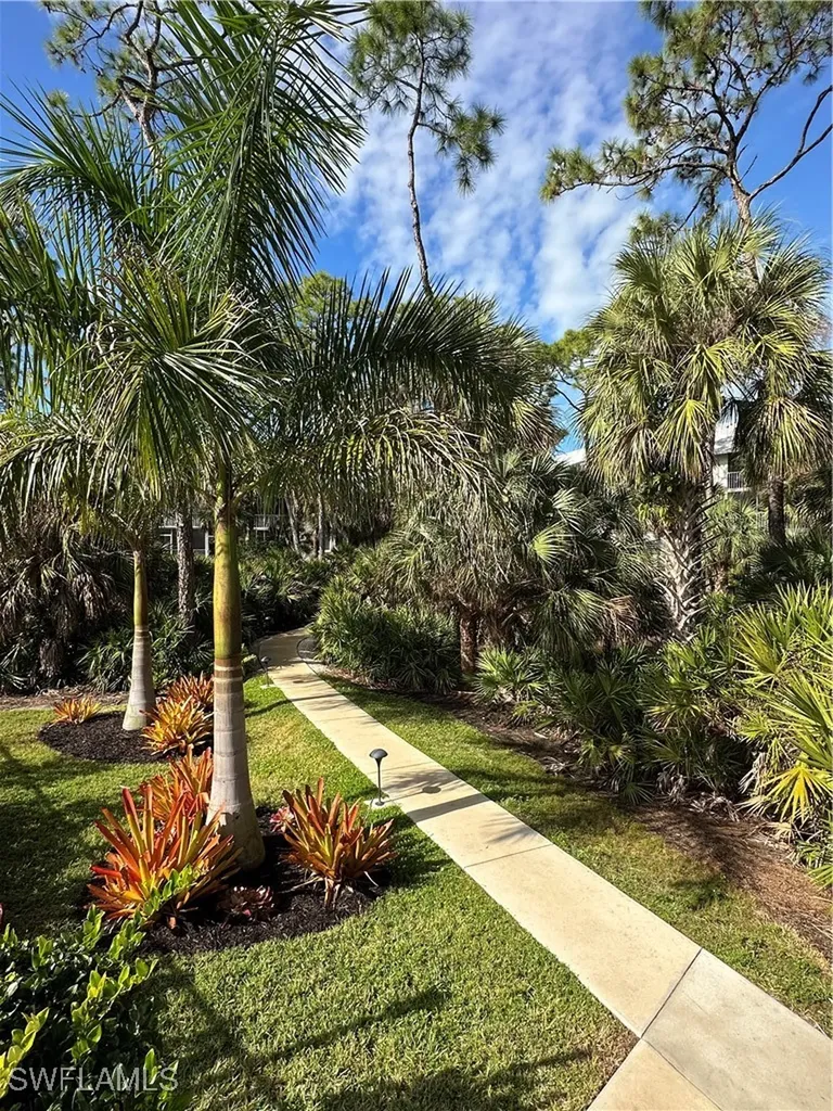 3072 Sandpiper Bay Circle Naples FL 34112