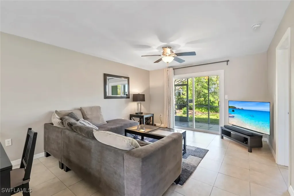 138 Cypress Way E Naples FL 34110