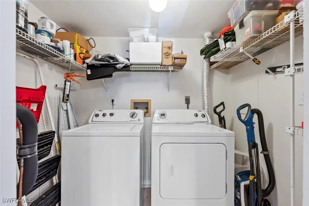 138 Cypress Way E Naples FL 34110