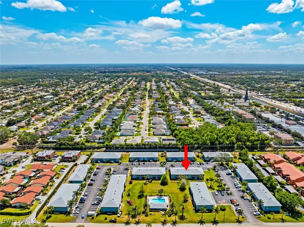 138 Cypress Way E Naples FL 34110