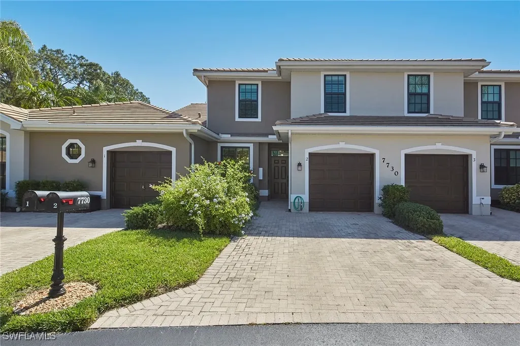 7730 Woodbrook Circle Naples FL 34104
