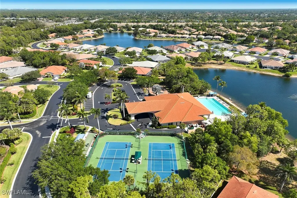 7730 Woodbrook Circle Naples FL 34104