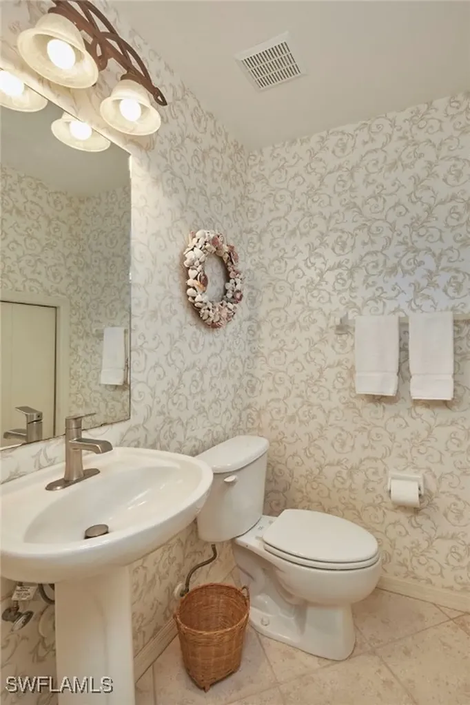 7730 Woodbrook Circle Naples FL 34104