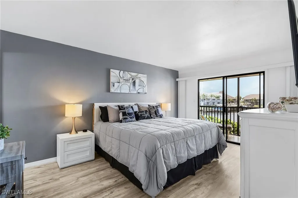 4647 SE 17th Place Cape Coral FL 33904