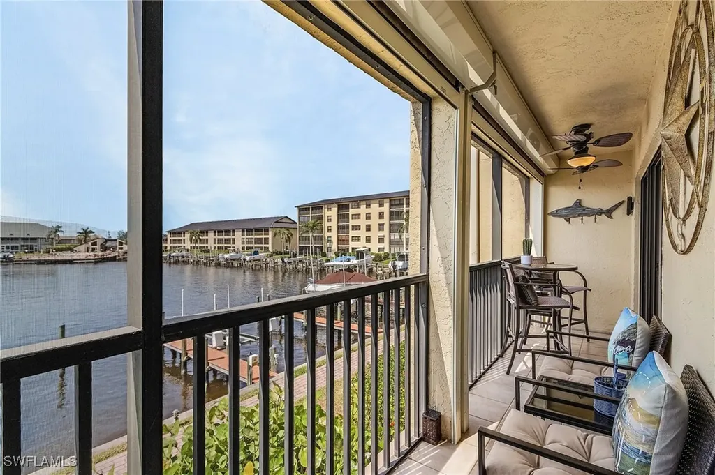 4647 SE 17th Place Cape Coral FL 33904