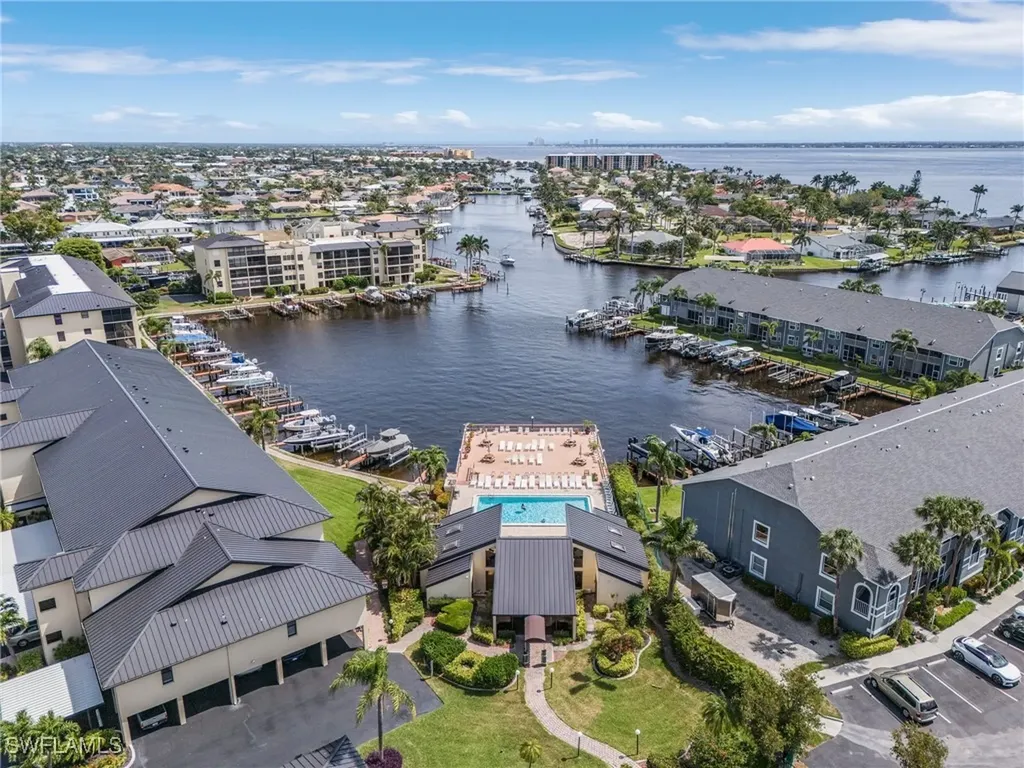 4647 SE 17th Place Cape Coral FL 33904