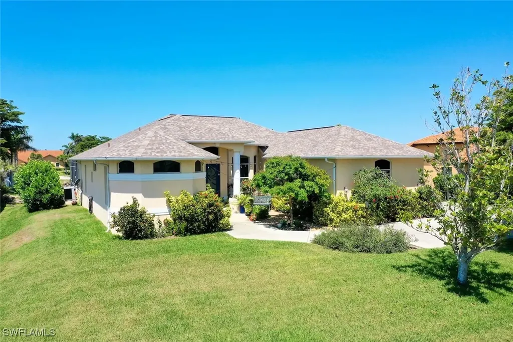 15012 Bonaire Circle Fort Myers FL 33908