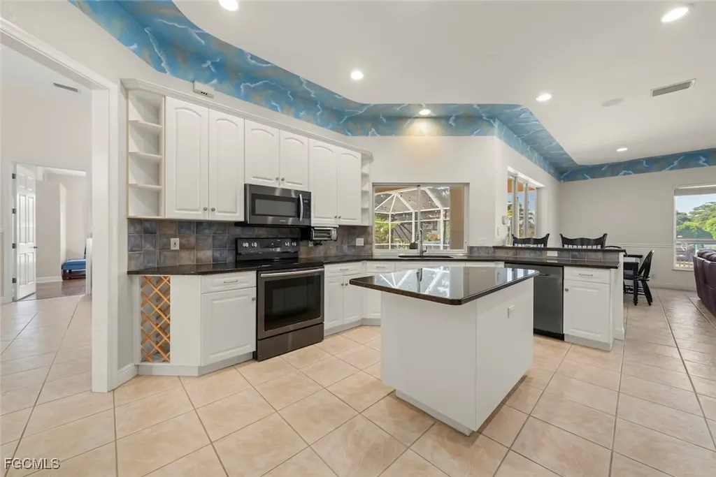 15012 Bonaire Circle Fort Myers FL 33908