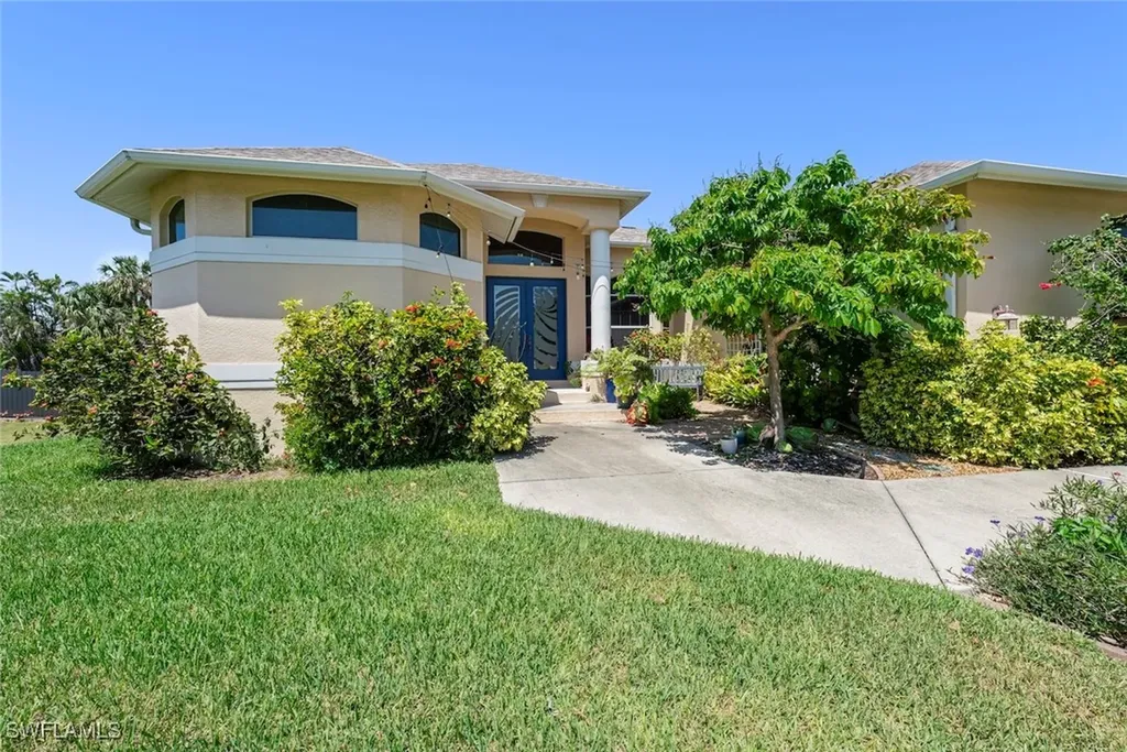 15012 Bonaire Circle Fort Myers FL 33908