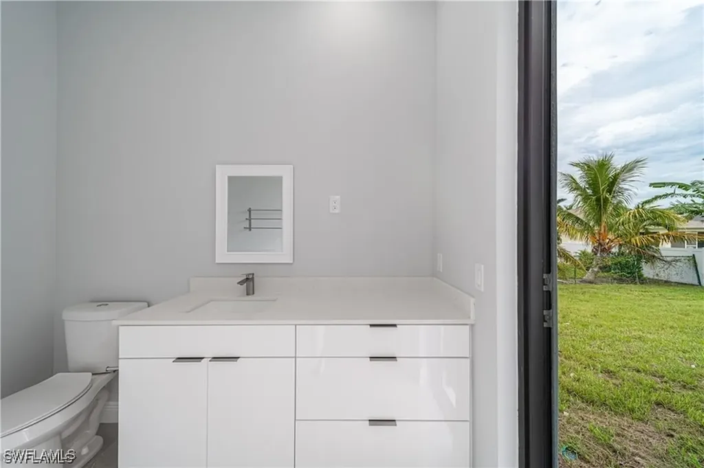 2509 SW 37th Terrace Cape Coral FL 33914