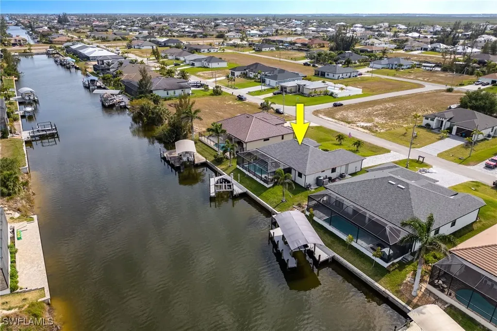 1707 NW 38th Avenue Cape Coral FL 33993