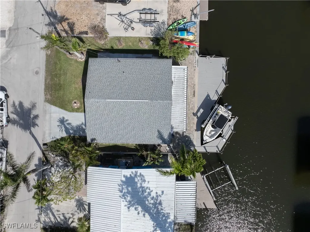 11476 May Street Matlacha FL 33993