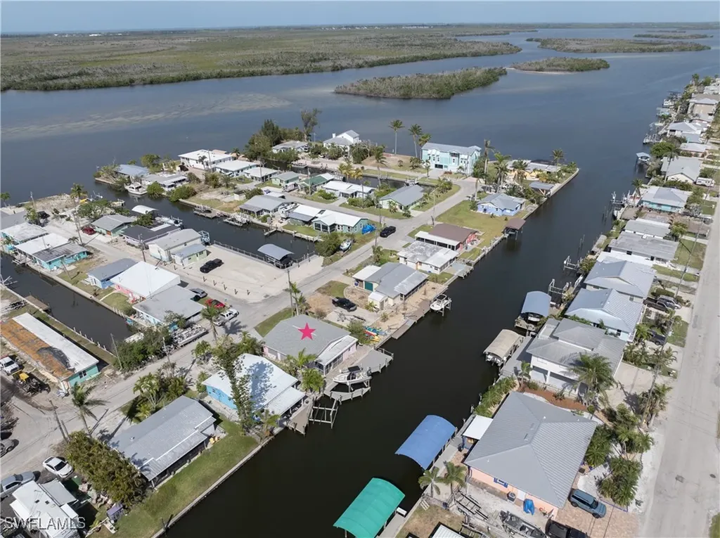 11476 May Street Matlacha FL 33993