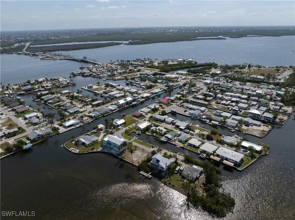 11476 May Street Matlacha FL 33993