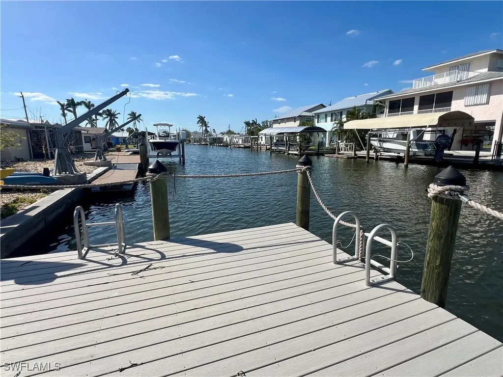 11476 May Street Matlacha FL 33993