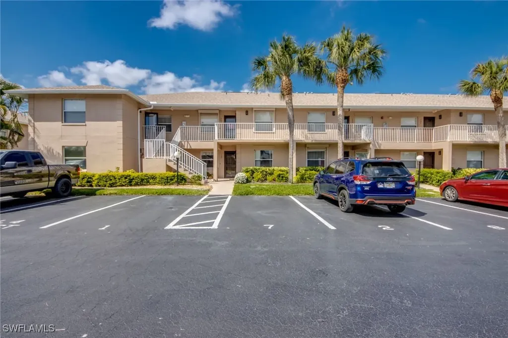 15011 Arbor Lakes Drive E North Fort Myers FL 33917