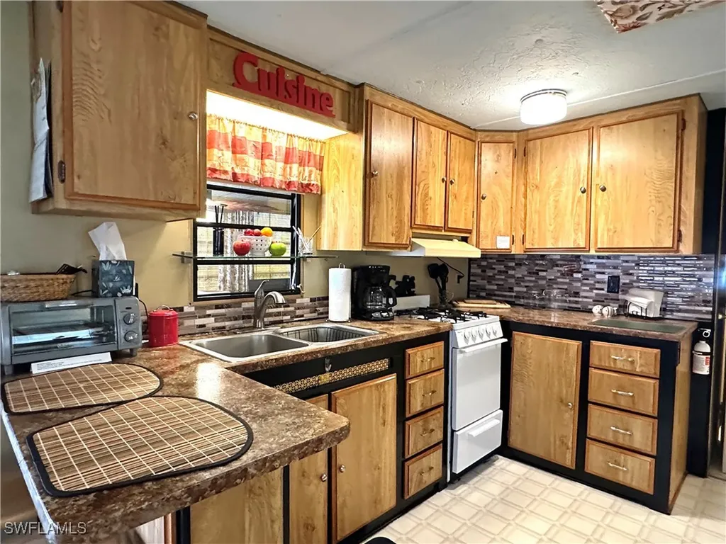 4520 Lafayette Lane E Estero FL 33928