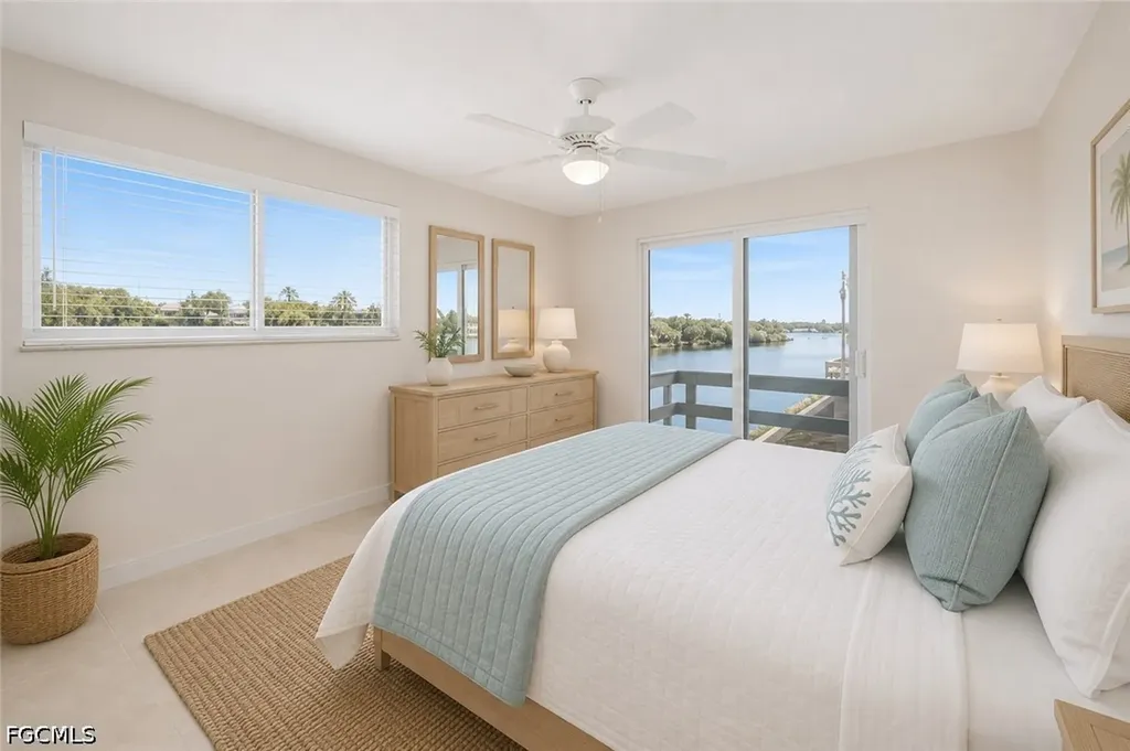 1610 Middle Gulf Drive Sanibel FL 33957