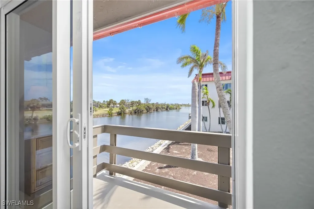 1610 Middle Gulf Drive Sanibel FL 33957