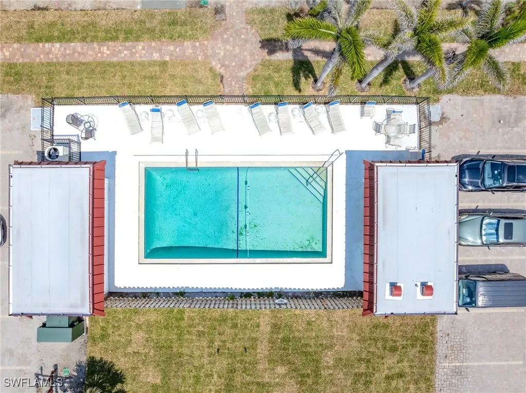 1610 Middle Gulf Drive Sanibel FL 33957