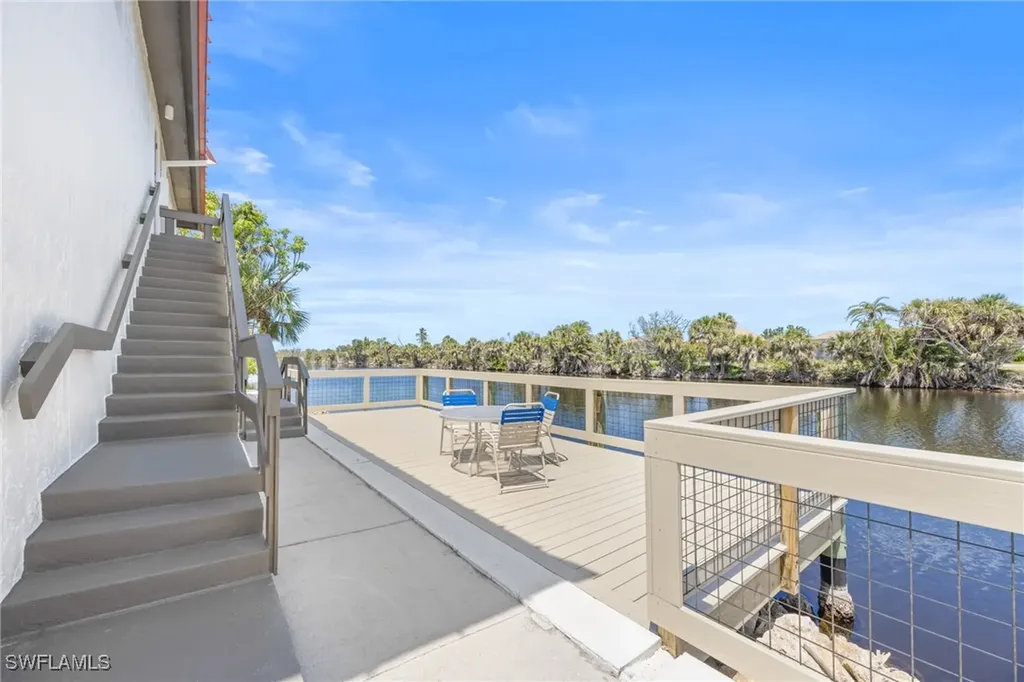 1610 Middle Gulf Drive Sanibel FL 33957