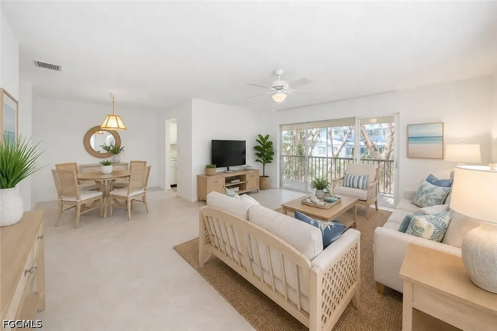 1610 Middle Gulf Drive Sanibel FL 33957